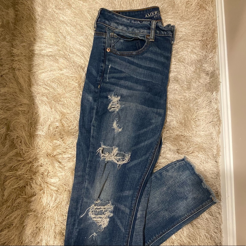 American Eagle Tomgirl Ripped Jeans